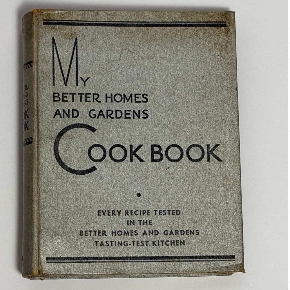 Vintage Better Homes and Gardens Cookbook – 1935, 10th Edition Collectible